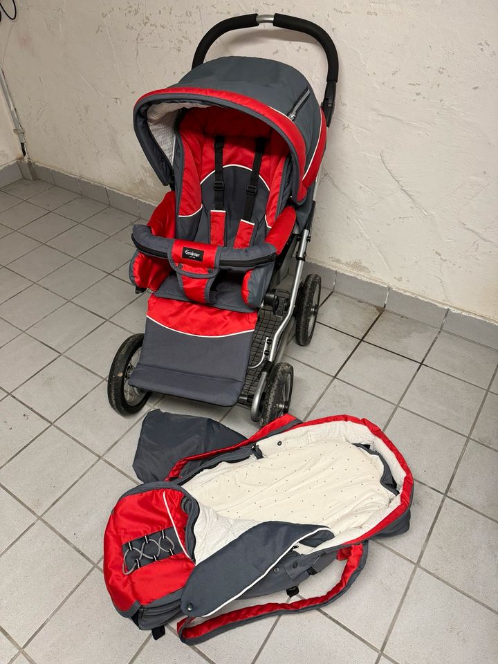 Emmaljunga Kinderwagen grau/rot in Renningen