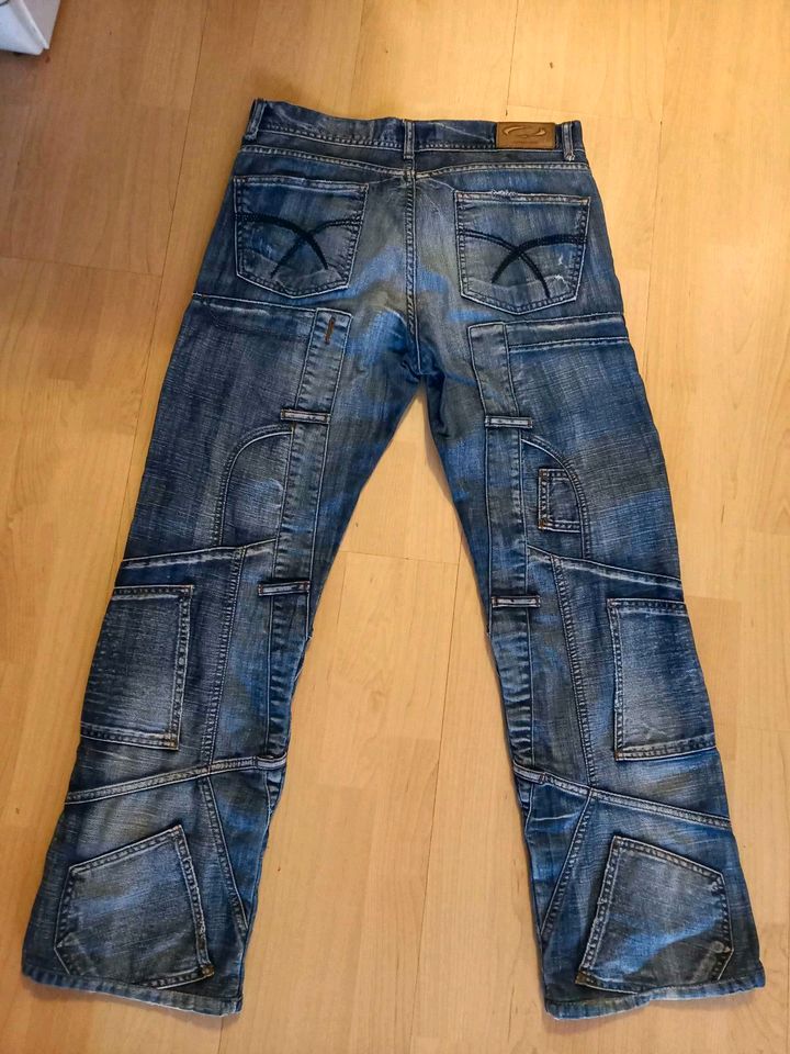 Marken Jeans Gr W. 32 / L 30 in Tuttlingen