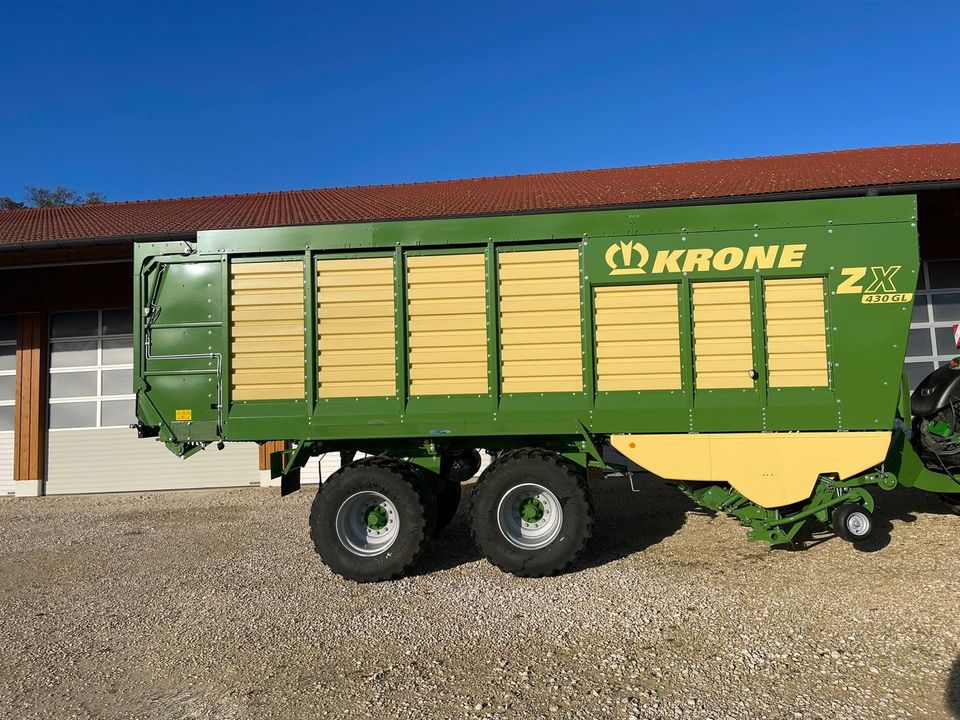 Krone ZX 430 GL Ladewagen Silierwagen Abschieber 43cbm 437Fuhren in Schernfeld