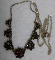 Antiker Halskette mit Granat Steinen vergoldet Wandsbek - Steilshoop Vorschau