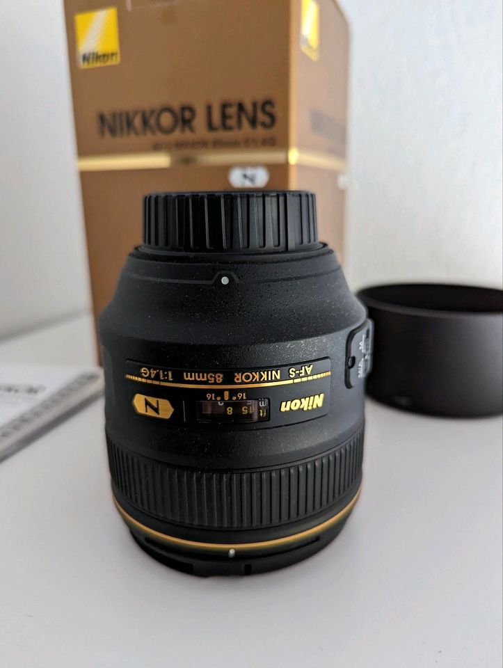 Nikkor Lens 85mm f/1.4G in Stuttgart