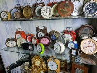Antik Vintage Retro Tisch Handaufzug Uhren Wecker Batterie Uhren Hessen - Groß-Gerau Vorschau