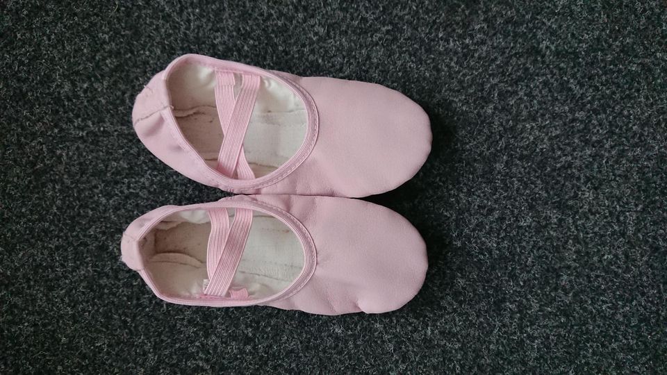 Ballettschuhe, Schuhe für Ballett aus Leder, rosa, Größe 31 in München