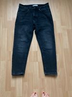 Zara mom Jeans gr.40 neuwertig Dresden - Kleinzschachwitz Vorschau