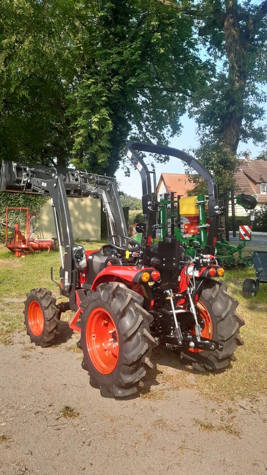 TYM 2500 L Frontlader, Branson 2500 L,Traktor, °°Pfingstaktion°° in Ritterhude