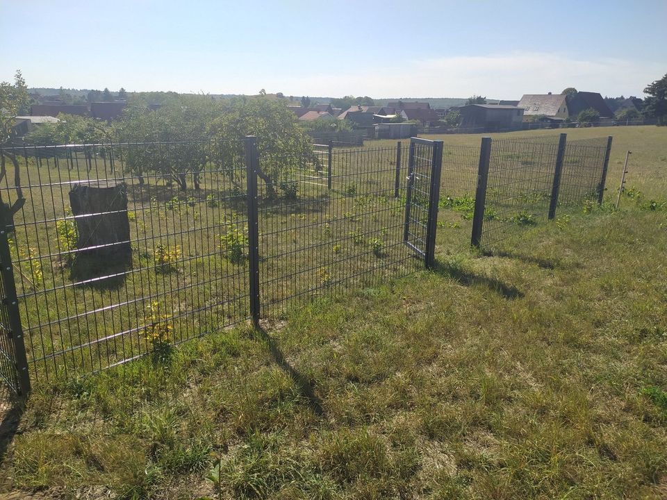 550meter Doppelstabmattenzaun 1,43 + Beton Estrich + Tiefboard in Schönefeld