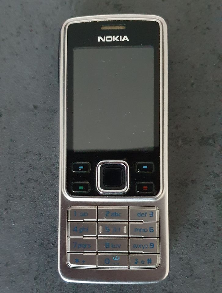 Handy Nokia 6300 in Wachtberg