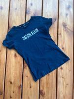 T-Shirt Calvin Klein Kinder Gr. 10/12 Jahre Baden-Württemberg - Abstatt Vorschau