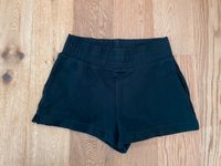 NEUw. H&M Damen Mädchen Shorts Sweat kurze Hose Hotpants S Nordrhein-Westfalen - Gummersbach Vorschau