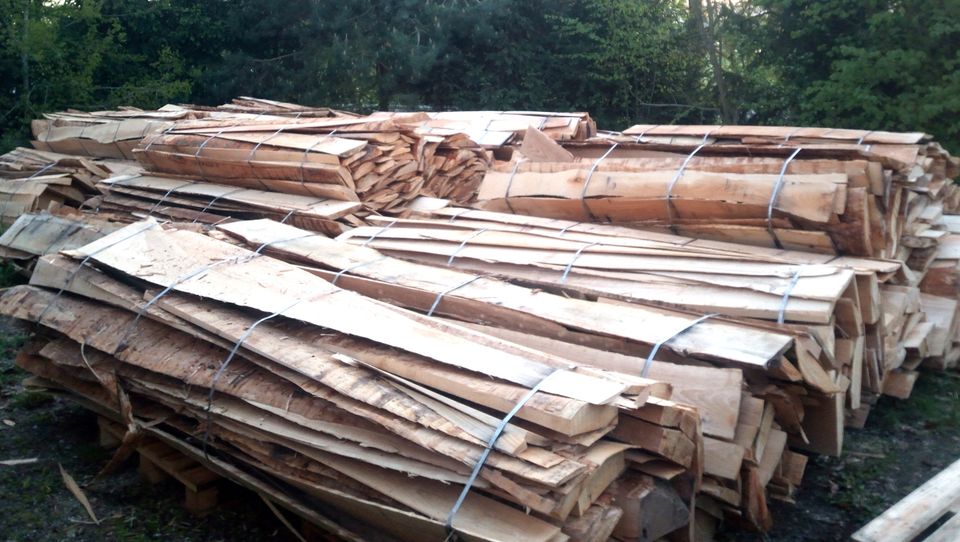 Brennholz Buche Sägewerk Abschnitte in Schwarzenfeld