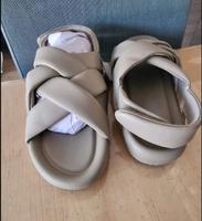 Sandalen Gr41 mit  Klettverschluss Taupe Köln - Köln Brück Vorschau