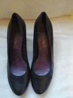 Tamaris schöne schwarze Pumps Gr. 39 wie neu Hamburg-Nord - Hamburg Ohlsdorf Vorschau