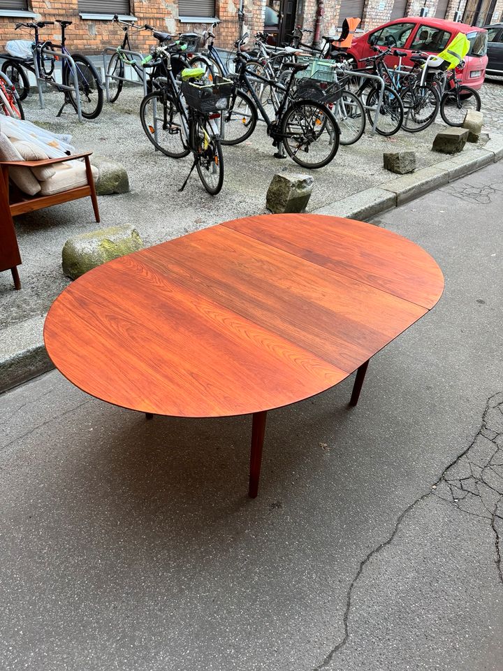 ◤ Esstisch rund von Peter Hvidt Teak Danish Design Mid Century Tisch Vintage Retro Teakholz Dänemark France son 60er 70er in Berlin