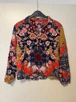 Buntes verspieltes Shirt S. Oliver Gr. 38 Hessen - Bad Vilbel Vorschau