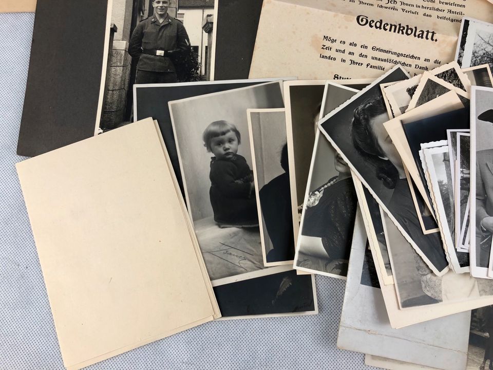 Dokumenten Nachlass Fotos Pässe Zeugnisse zivil Wehrmacht WK1 in Luhe-Wildenau