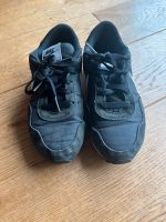 Nike Turnschuh gr.36 schwarz Kiel - Melsdorf Vorschau