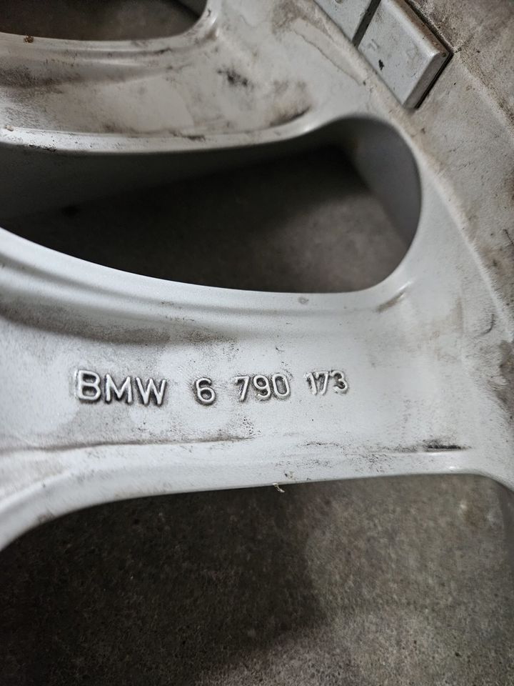 1x Original BMW 5er F10 F11 Alufelge 18 Zoll 6790173 Felge Einzel in Werne