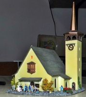 Spur N /Kloster mit Hochzeitgesellschaft aus Anlagenabbau Thüringen - St Gangloff Vorschau