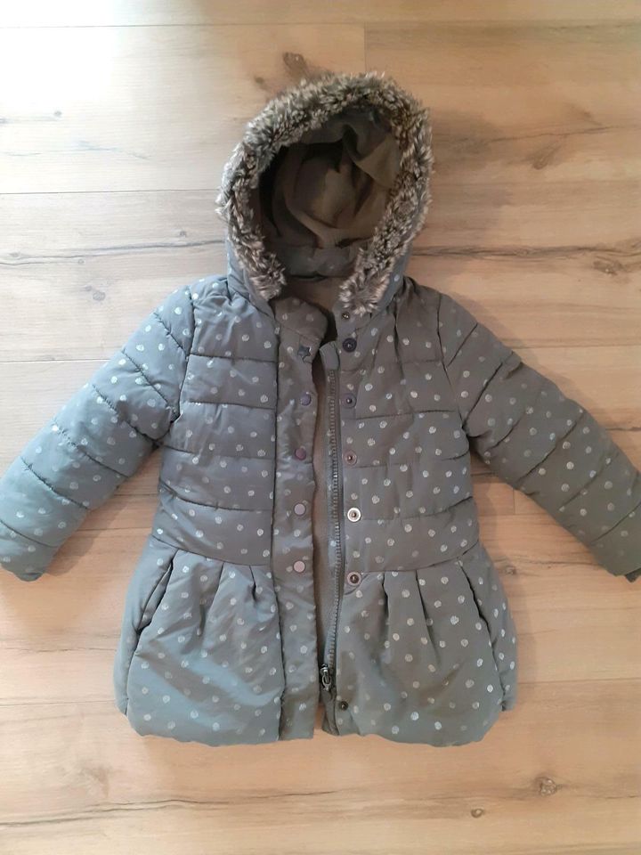 Gepunktete Winterjacke vertbaudet 102 cm in Leutenbach