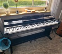 E Piano Yamaha Clavinova CLP 50 (defekt) Hessen - Weilburg Vorschau