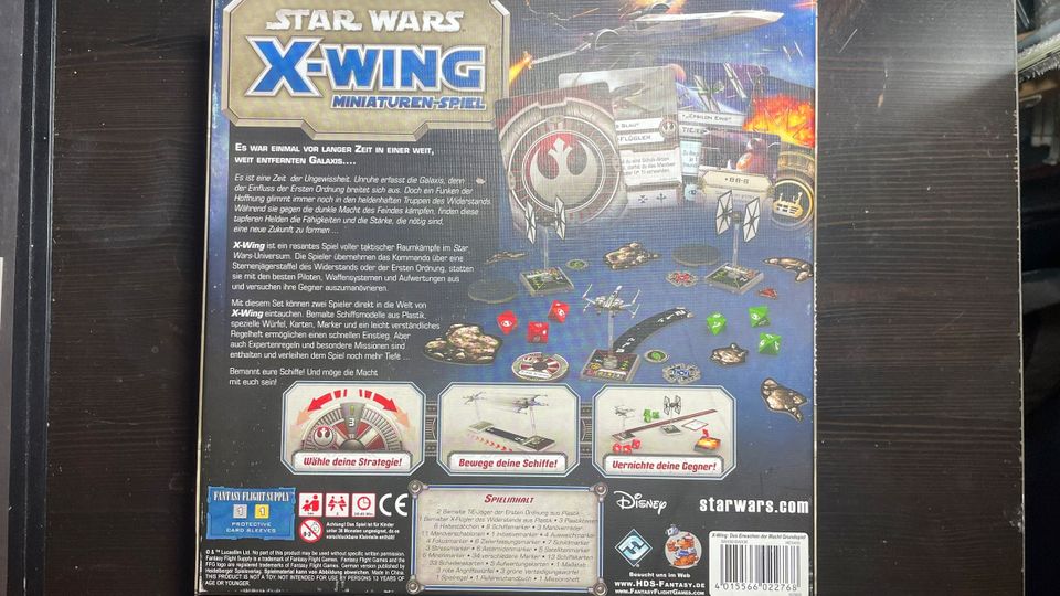 X-Wing + Erweiterung Miniaturenspiel Asmodee Fantasy Fligth Games in Frankfurt am Main