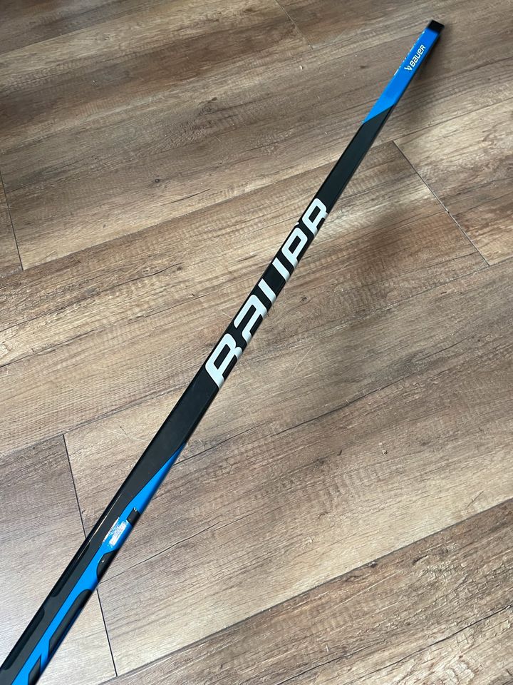 Bauer Nexus Leauge Eishockey Schläger Rechts 95 Flex P92 in Lampertheim