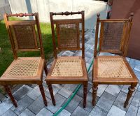Holzstühle mit geflochtene Rückenlehne und Sitzfläche Hessen - Schlangenbad Vorschau