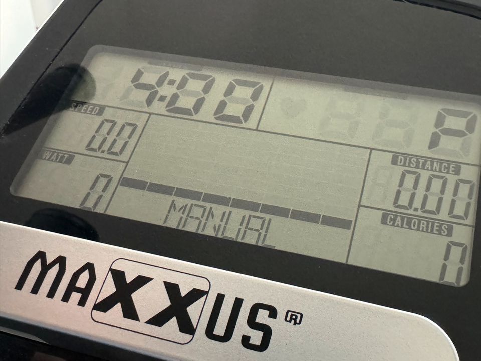 MAXXUS Crosstrainer CX 3.0 - neuwertiger Zustand in Schleiden