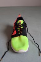 NEU Nike Roshe Sneaker Schuhe neon pink gelb bunt 40 München - Schwanthalerhöhe Vorschau