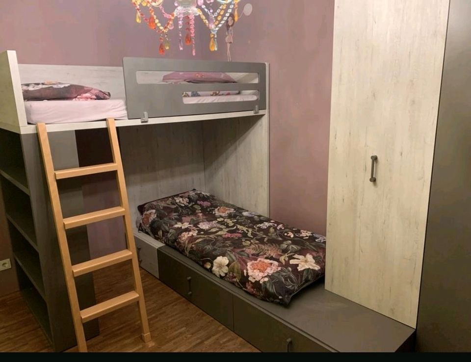 Hochwertiges Jugendzimmer / Kinderzimmer mit Etagenbett in Mülheim (Ruhr)