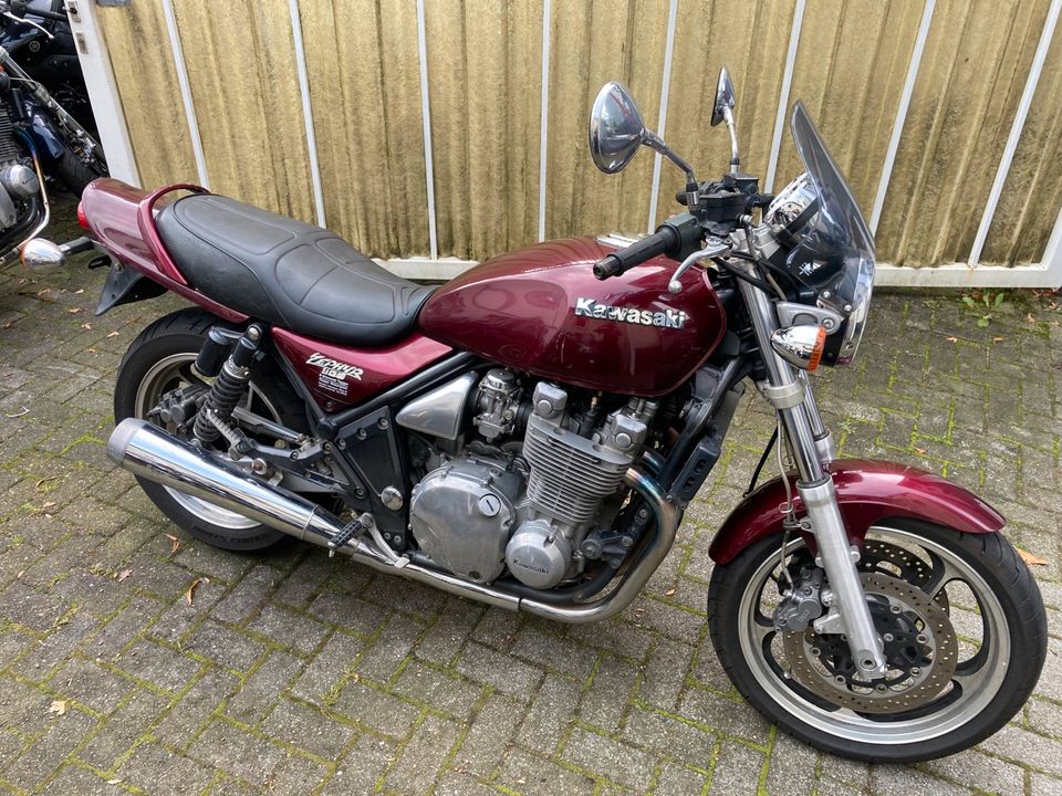 Kawasaki Zephyr 1100 aus 4 -1992 TÜV 5 -2025 läuft + fährt 2 Hand in Bochum