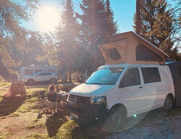 VW Bus T5 Camper in Ladenburg