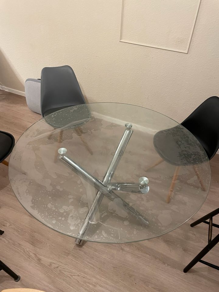 Esstisch mit 6 Stück Stuhl , Glastisch in Stuttgart
