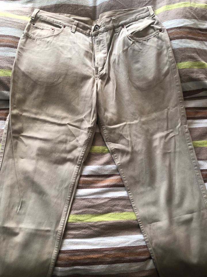 Mustang Jeans beige gr. 40/34 glatter Stoff in Künzelsau