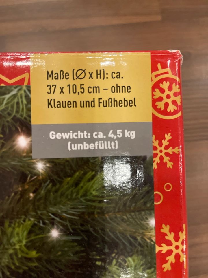 Weihnachtsbaumständer in Ettenheim