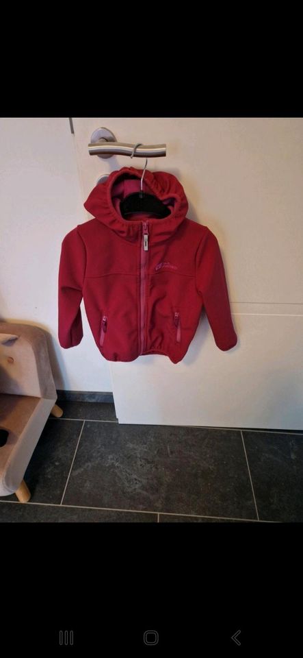 Jack Wolfskin Softhelljacke Größe 104 in Wahrenholz