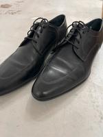 Hugo Boss Herren Business Schnürschuhe Gr. 10 Friedrichshain-Kreuzberg - Kreuzberg Vorschau