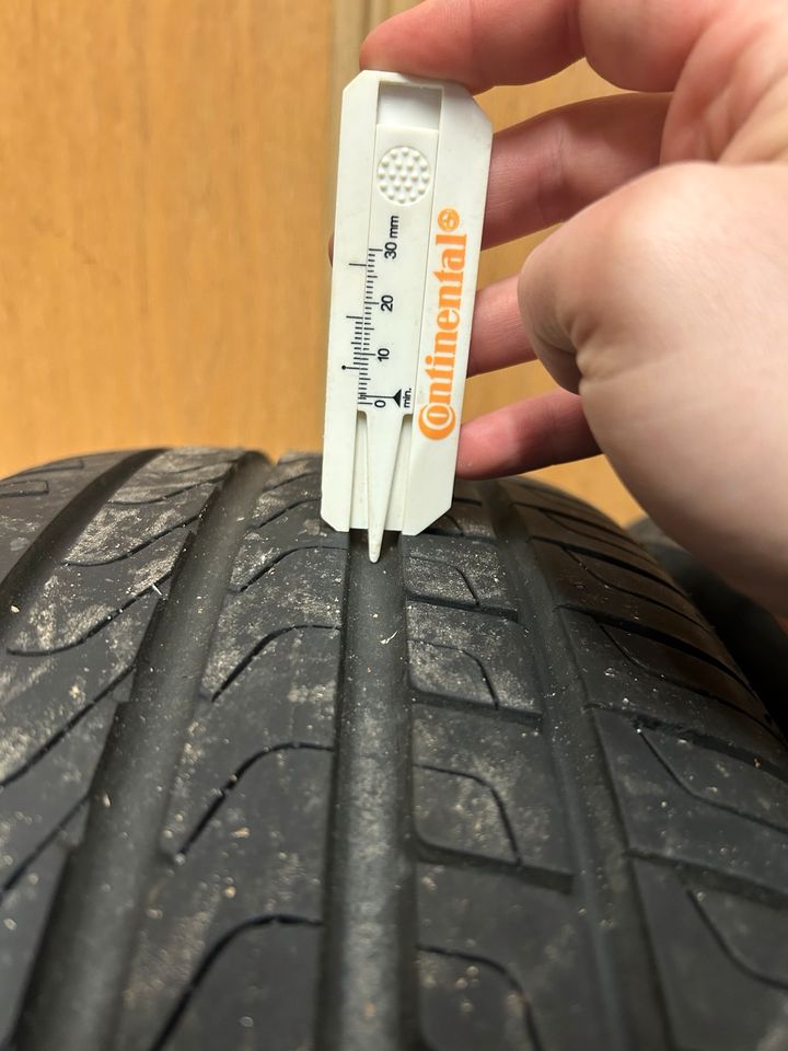 Sommerreifen 215/55/R17 Pirelli in Kirchberg (Hunsrück)