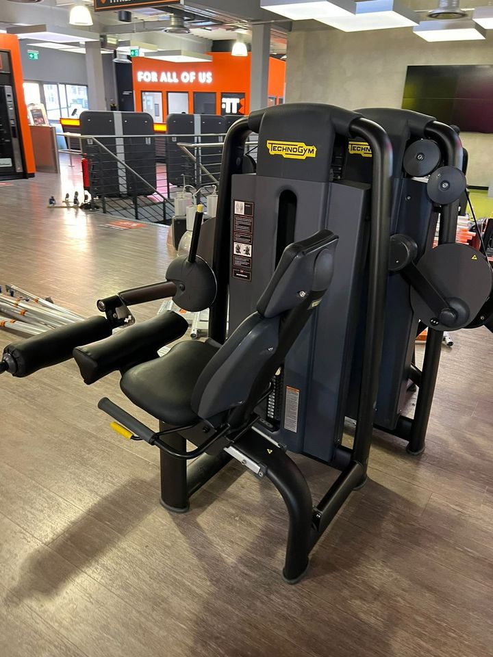 Technogym Selection Pro Gerätepark, 17 PCS in Langenfeld