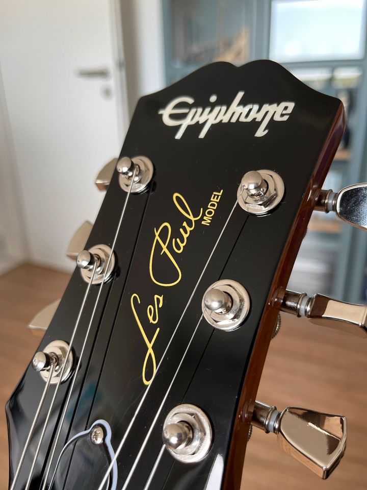 Epiphone Les Paul Modern Pelham Blue in Herrenberg