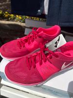 Nike Damen pink flex Größe 40,5 Hessen - Rodgau Vorschau