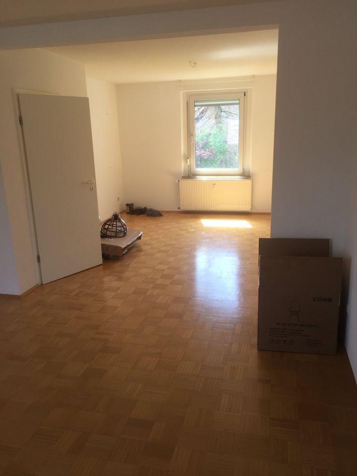 Wunderschöne Wohnung in MG Venn renoviert mit Einbauküche in Mönchengladbach