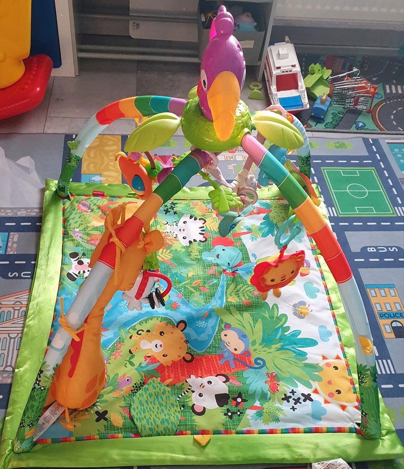 Babyspielbogen mit Musik in Bad Lauchstädt