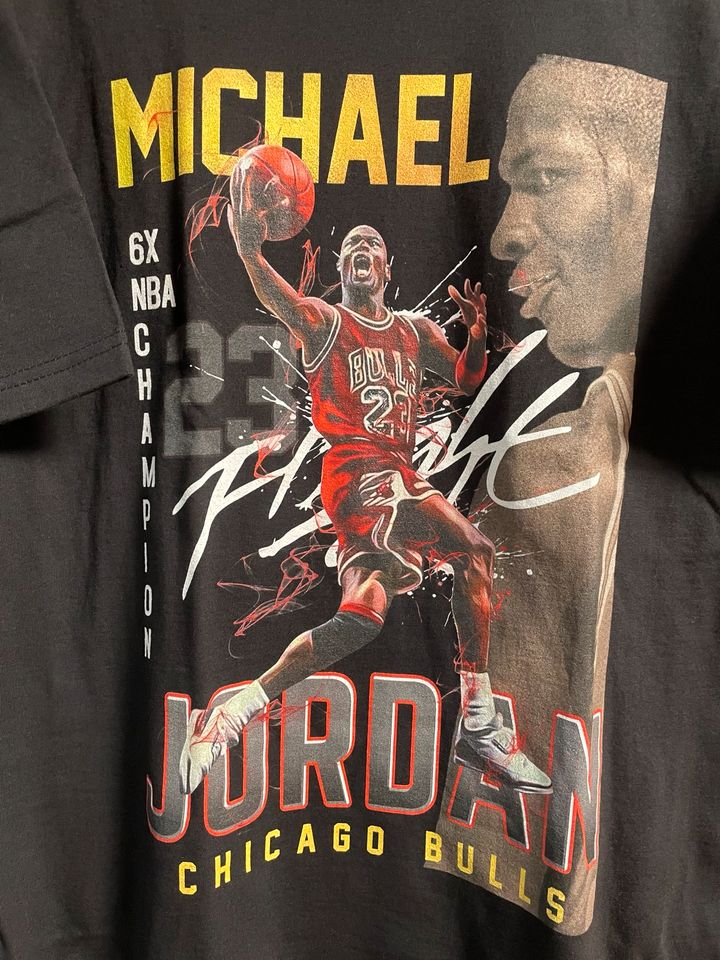 Michael Jordan Tshirt NBA Shirt Chicago Bulls Tee in Roth b Hamm