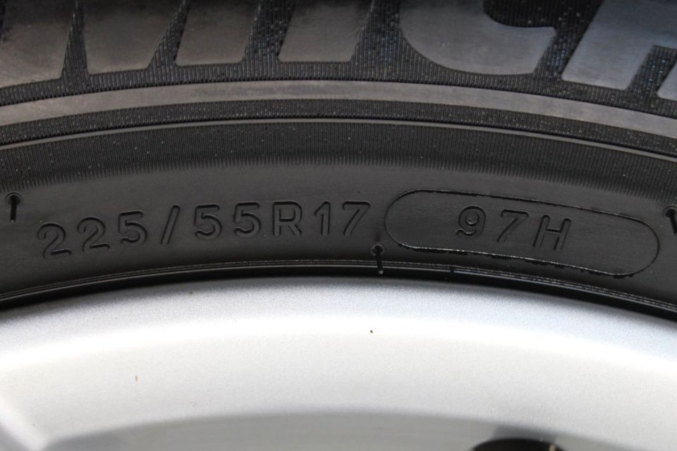 4 x 225/55 R17 97H Winterreifen Michelin Alpin M+S 7MM DOT1920 in Brackenheim