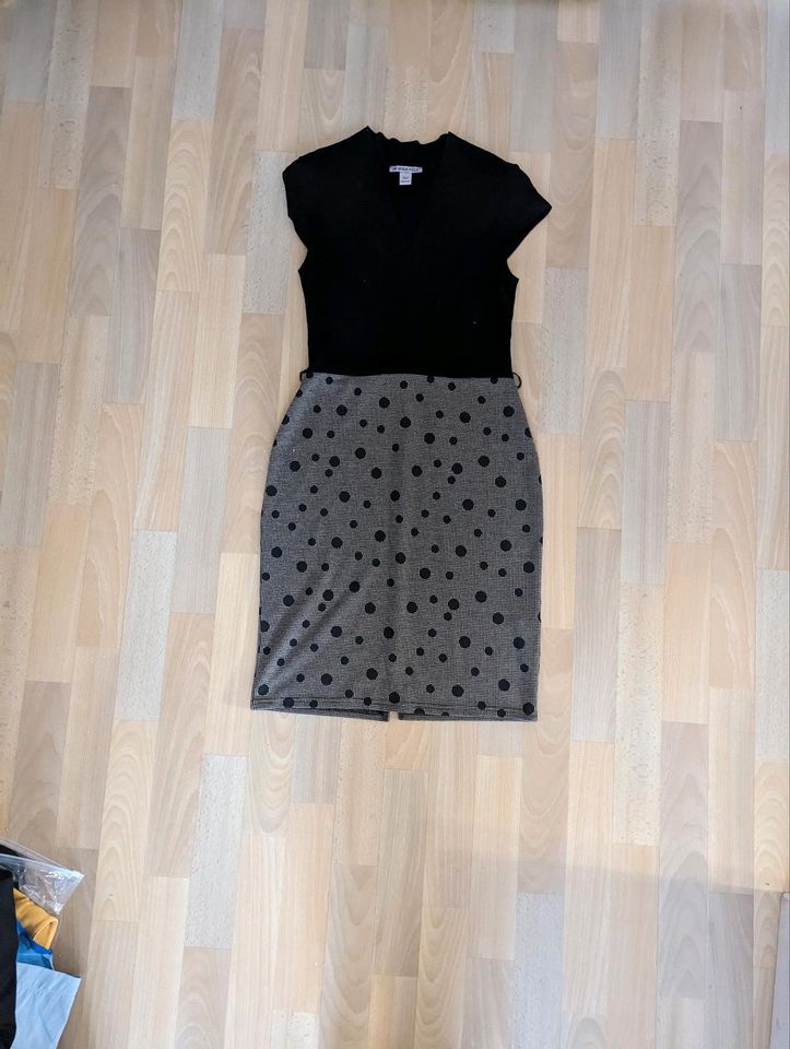 Anna field Vintage Punkte Kleid schwarz 38 m in Berlin