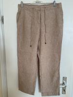 Leinenhosen in beige und khakigrün von C&A in Größe 40 / L Berlin - Karlshorst Vorschau