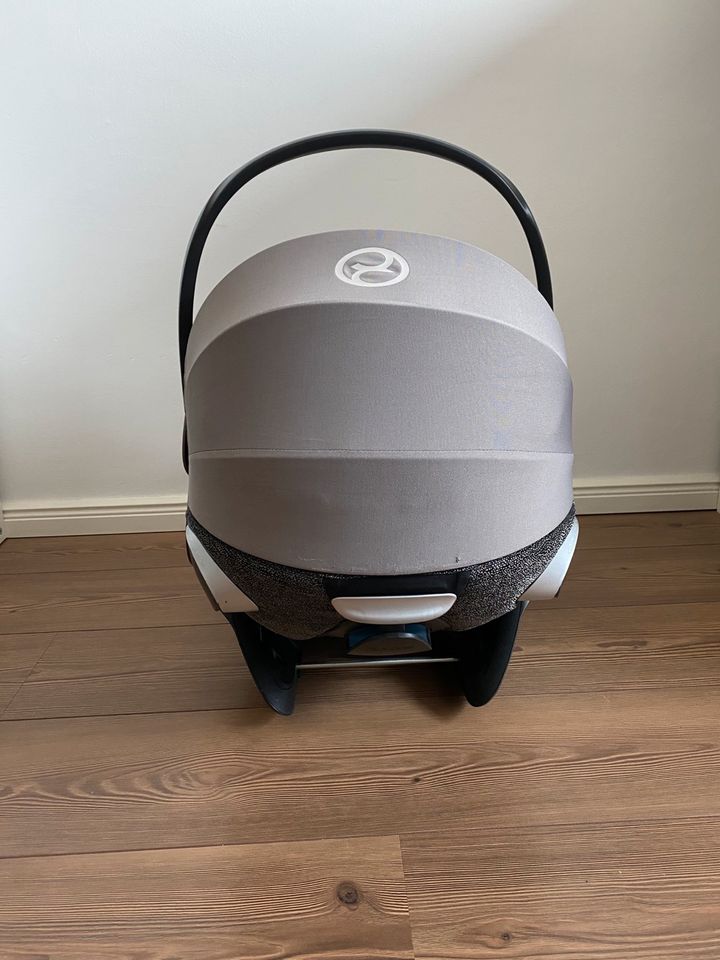 Cybex Cloud Z i-Size Babyschale soho grey ❗️TOP in Lachendorf