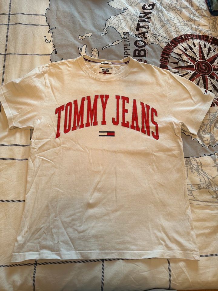 Tommy Jeans T-Shirt Herren in Köln