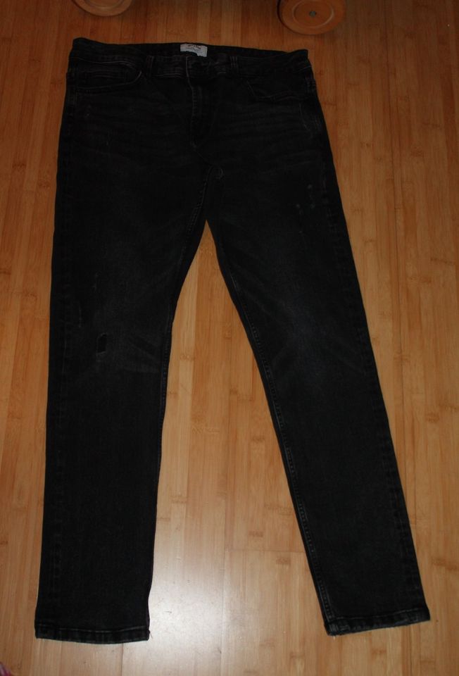 Only & Sons ღ Jeans ღ W34 L32 ღ slim ღ Loom in Schmelz